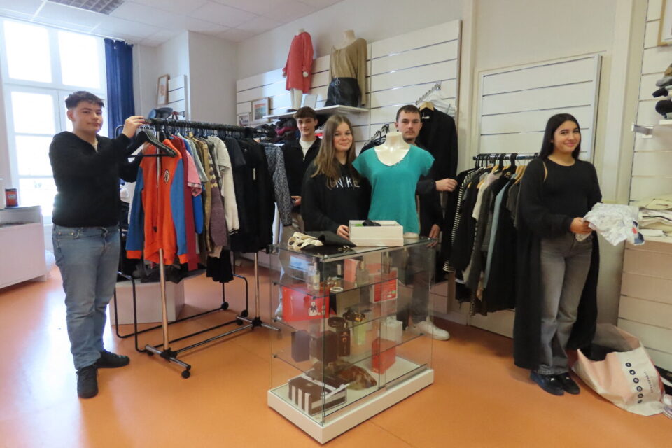 À Quimper, une boutique de mode… dans un lycée !